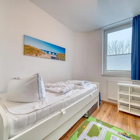 Strandpark 13 - Wolkenlos 3, 7sp1303